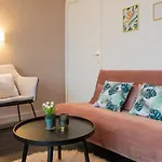 Lille hyper- centre, studio cosy 28m2, entre 2 gares Netflix