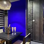 Private Room & Spa Avec Jacuzzi Privatif