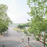 Charming Flats On The Grand Boulevard
