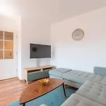 Quiet 1 Bedroom Apartment Parking Old Lille