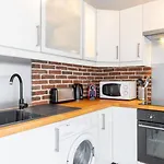 Fully-Equipped Apartment Near The Center Of Lille