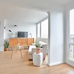 Superb 1Br Flat On The Bois Blancs District