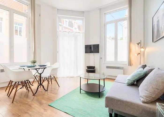 Lille Saint Maurice - Charming Home With Courtyard