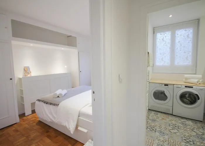 Lille Wazemmes- Appartement Avec Balcon Et Vue