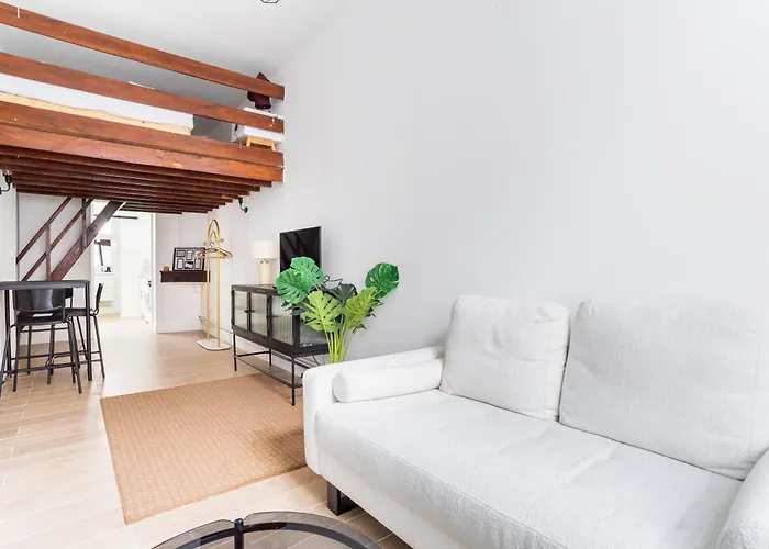 Bel Appartement Avec Exterieur Proche Du Metro - Lille