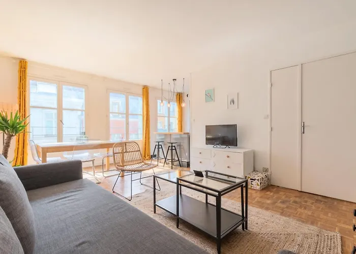Bright Flat In The Heart Of Vieux Lille.