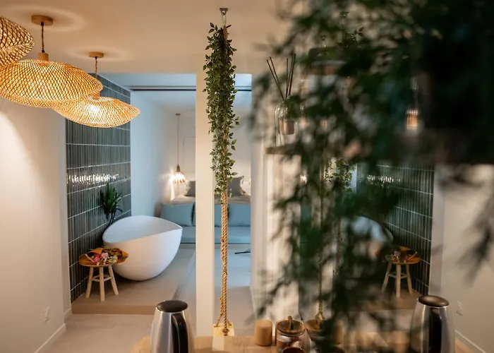 Suite La Penida Avec Sauna & Baignoire - Hyper Centre Lille