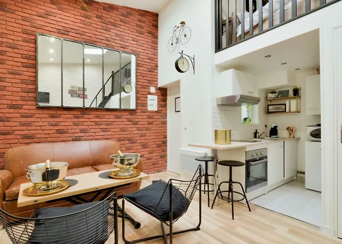 Loft Industriel, Near Train Station - Benv Immobilier
