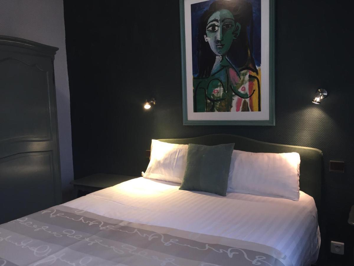 Hotel De La Paix 3*