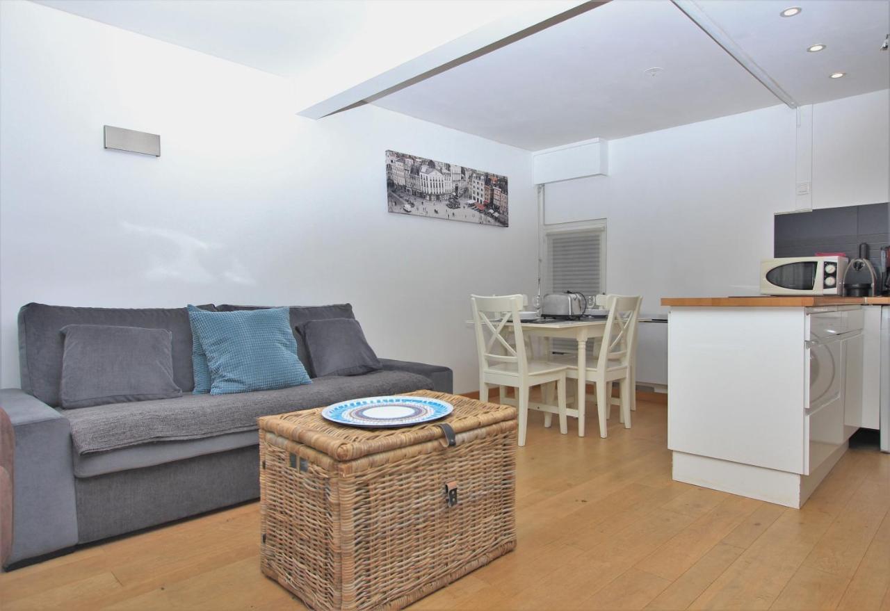 Apartment Escalille Le Voltaire