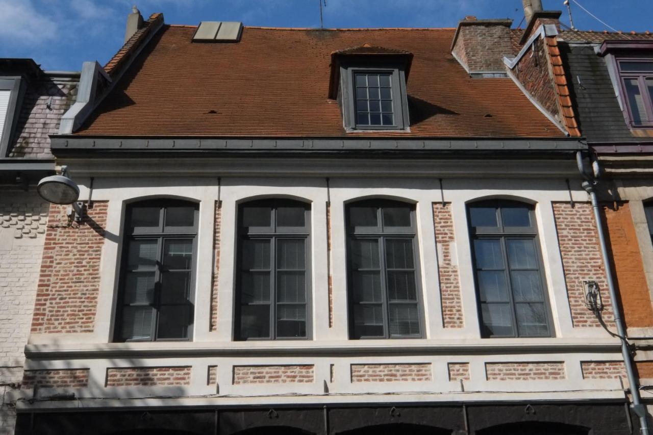 Standing Vieux Appartement *