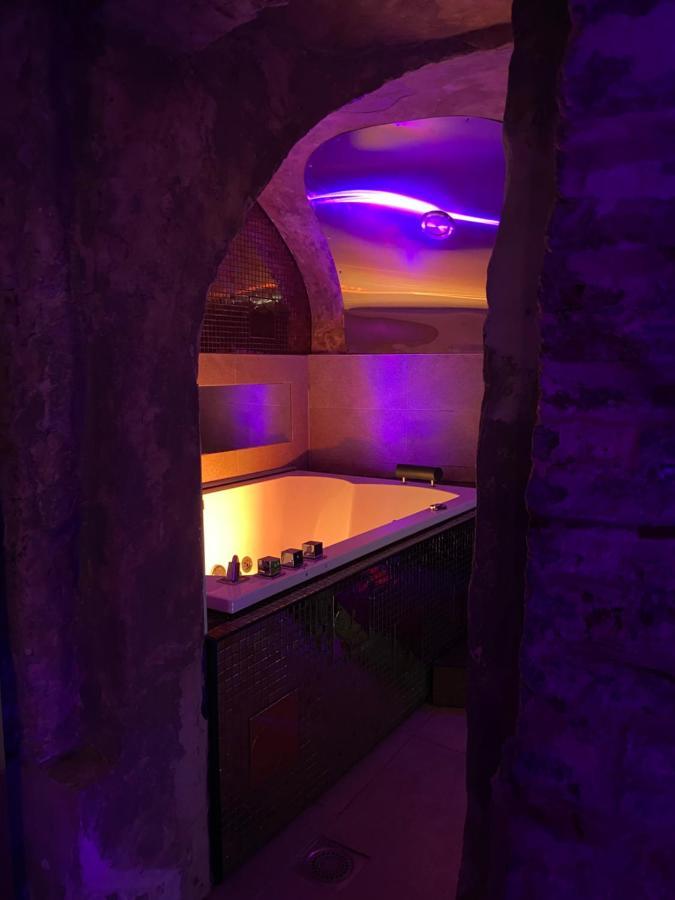 Private & Avec Jacuzzi Privatif * Lille