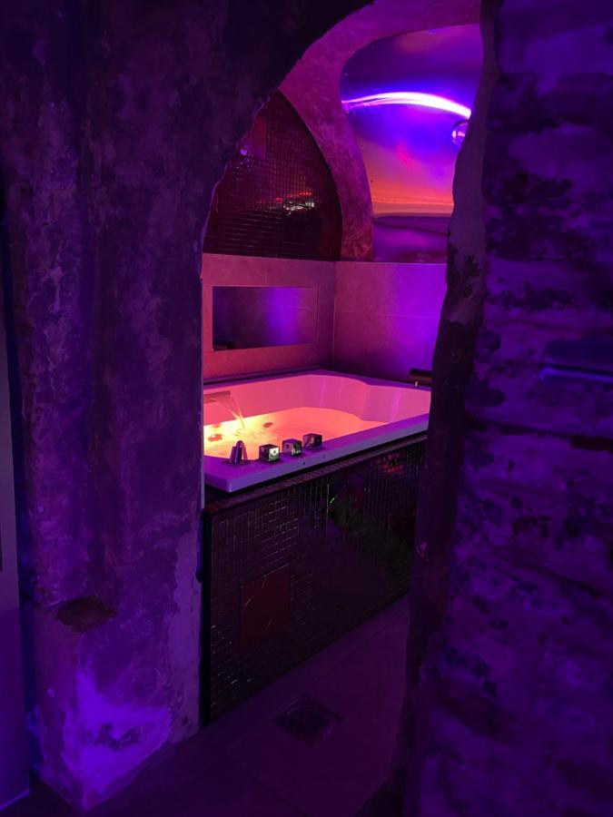 Private & Avec Jacuzzi Privatif Lille