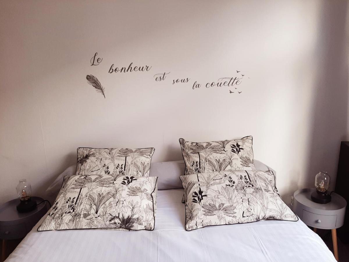 La 30 Bed & Breakfast *