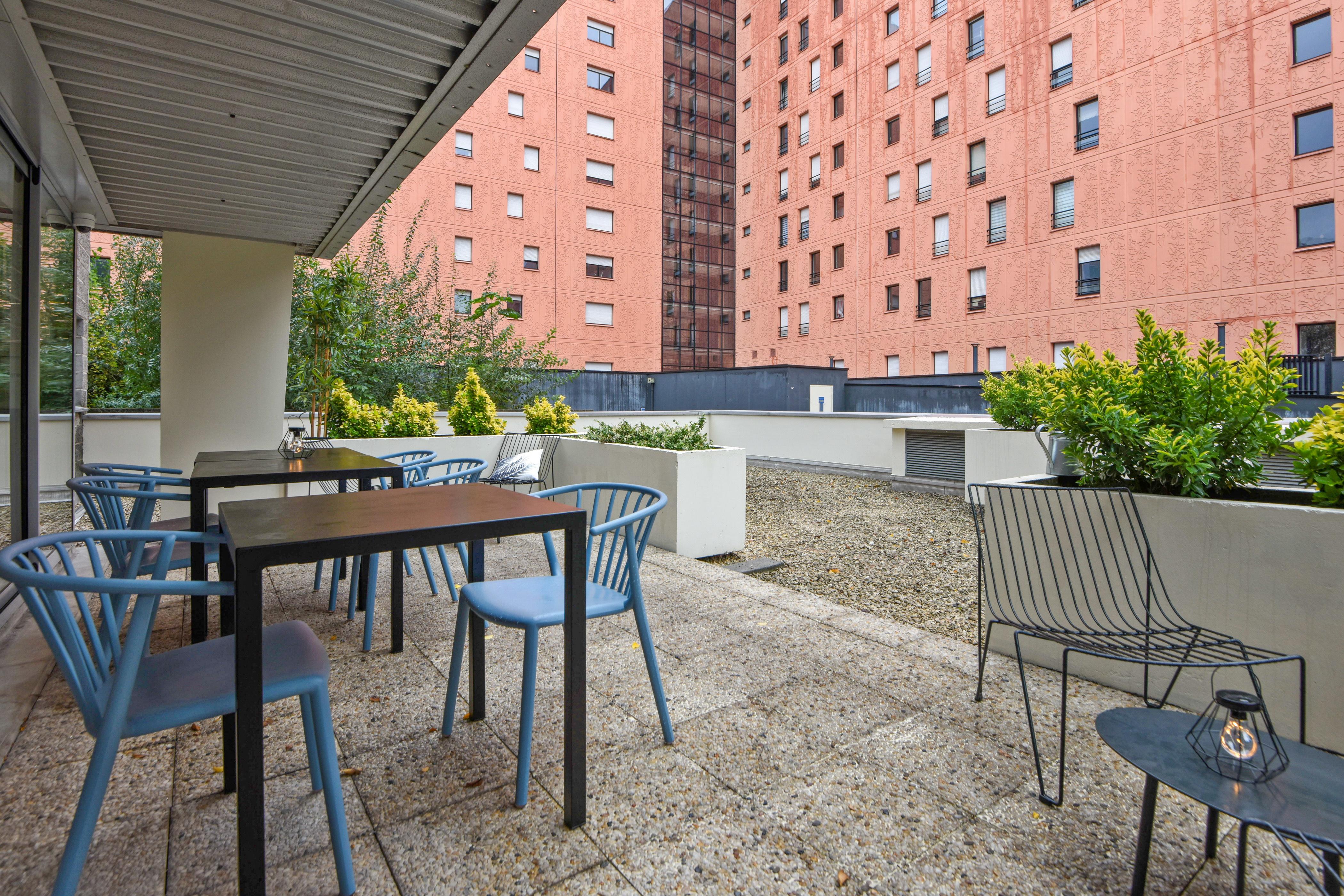 Appart'city Confort - Euralille Aparthotel