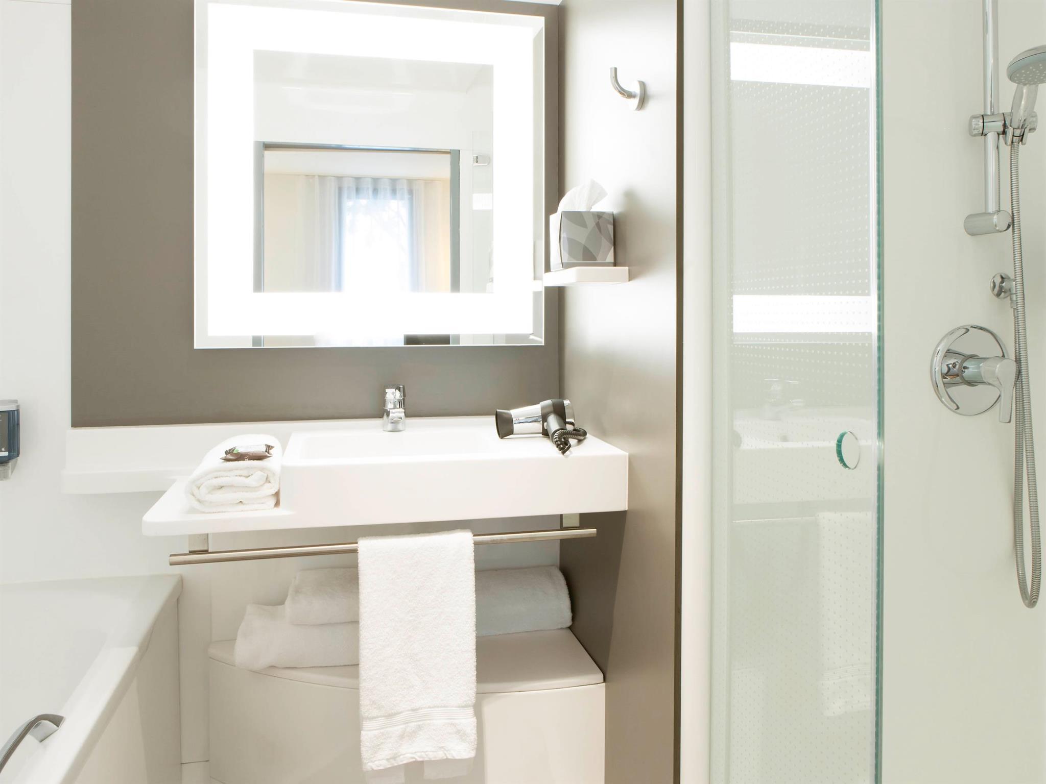 Novotel Europe Hotel 4*