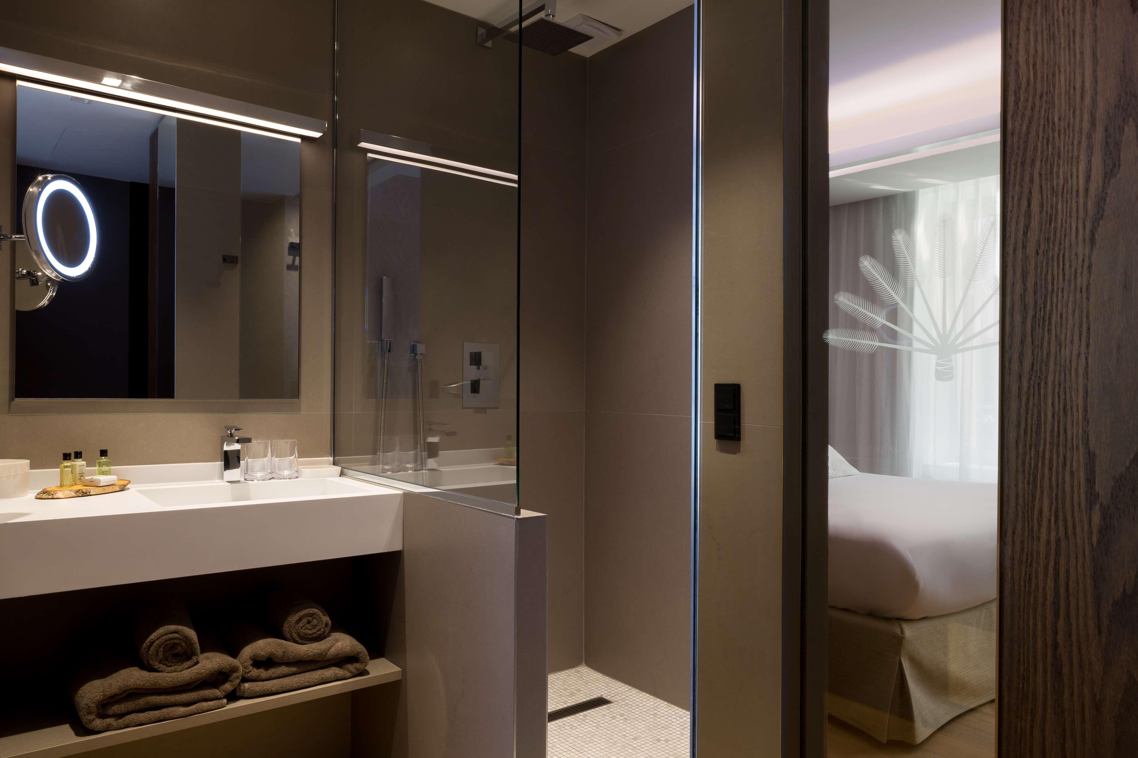 Hotel L'arbre Voyageur - Bw Premier Collection -
