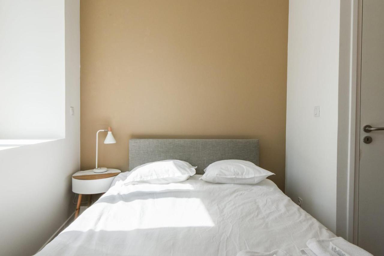 Wonderfully Renovated - -welkeys Apartment Lille