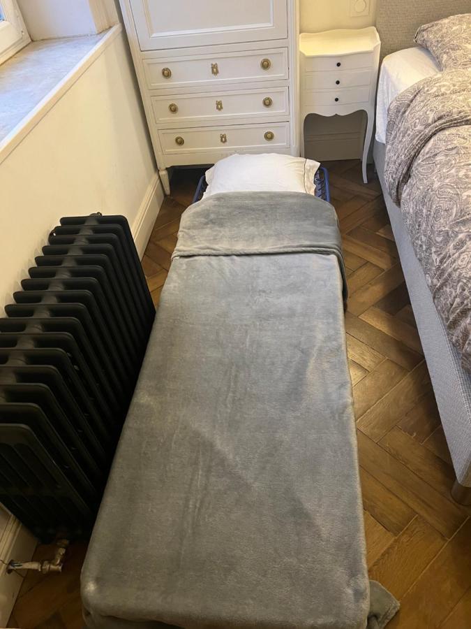 La Petite Place De La Porte D'arras Appartement