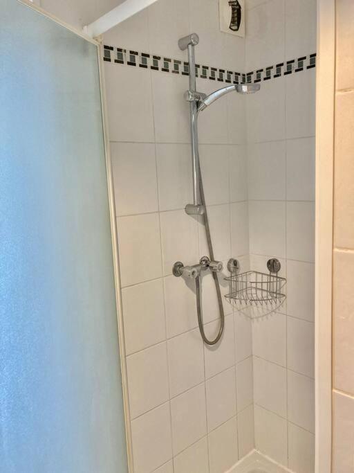 Apartment T2 *