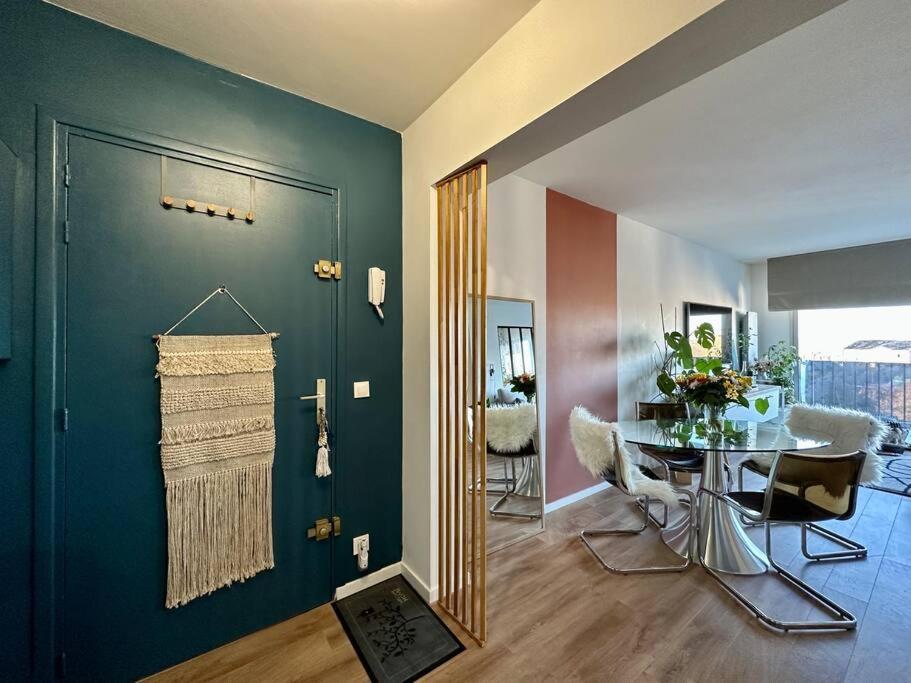 Cosy 68m2 Lumineux Avec Balcon - Garage Prive