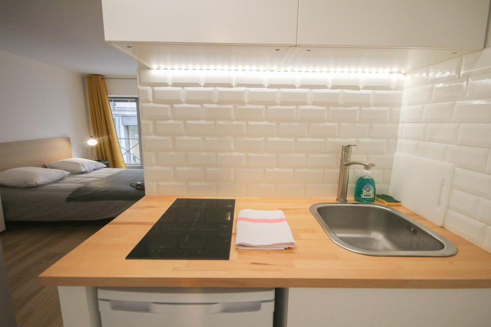 Grand Place Center Apartment