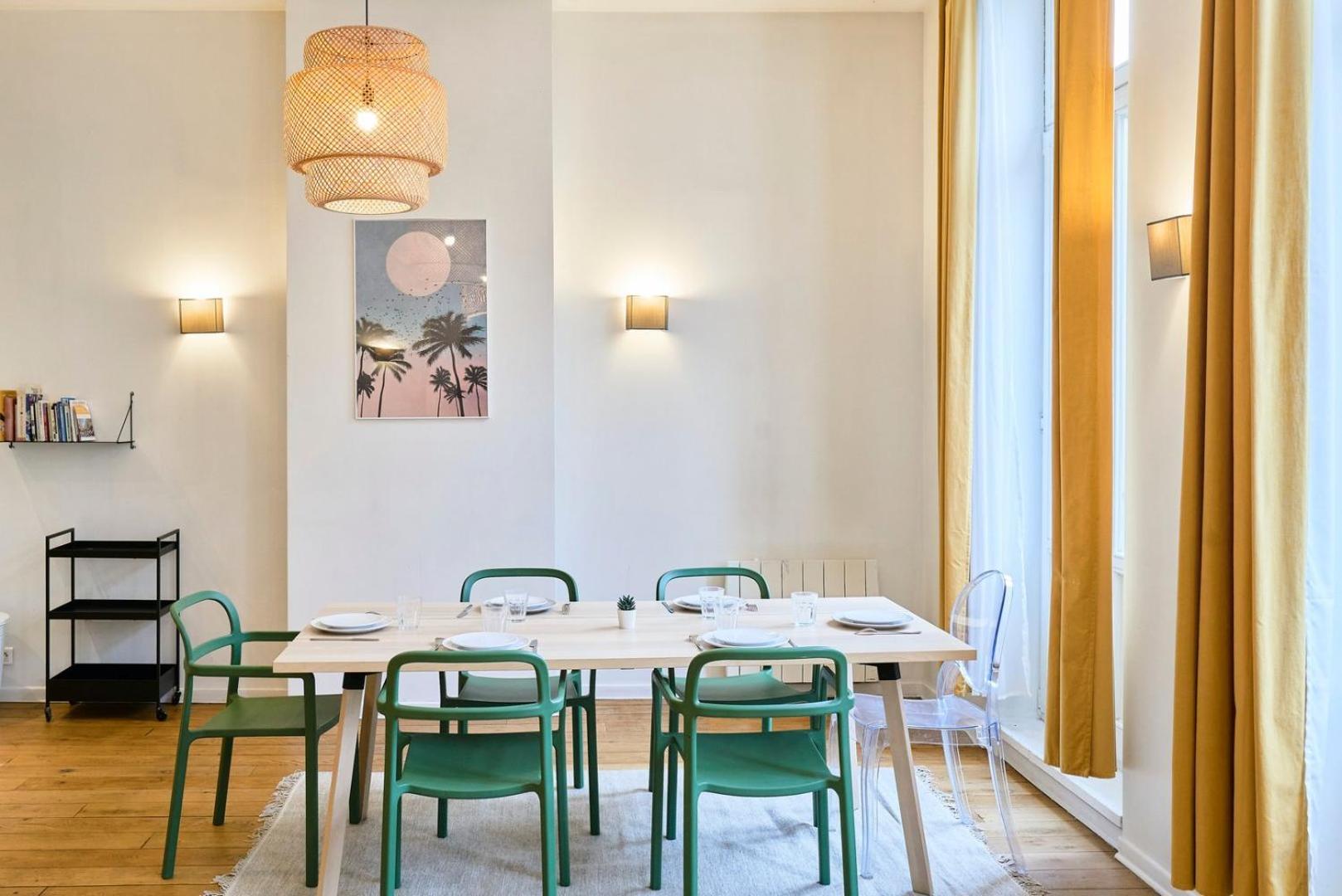 Charming Flats On The Grand Boulevard Apartment *