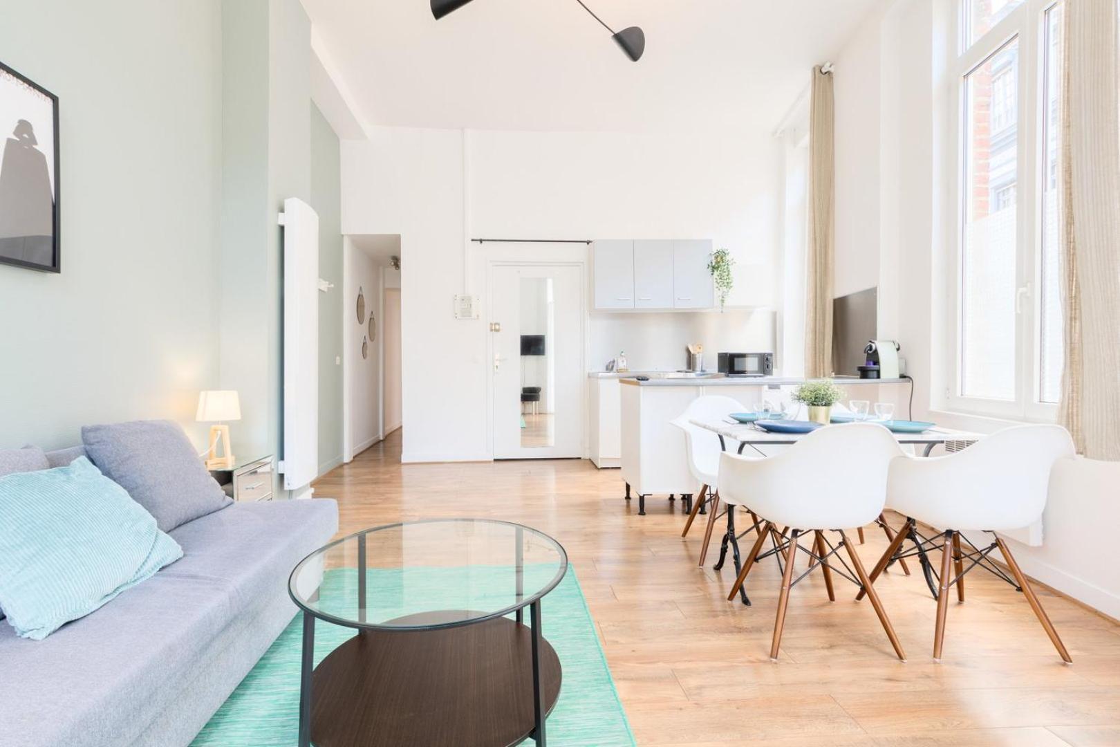 Functional Flat Close To The Station Appartement