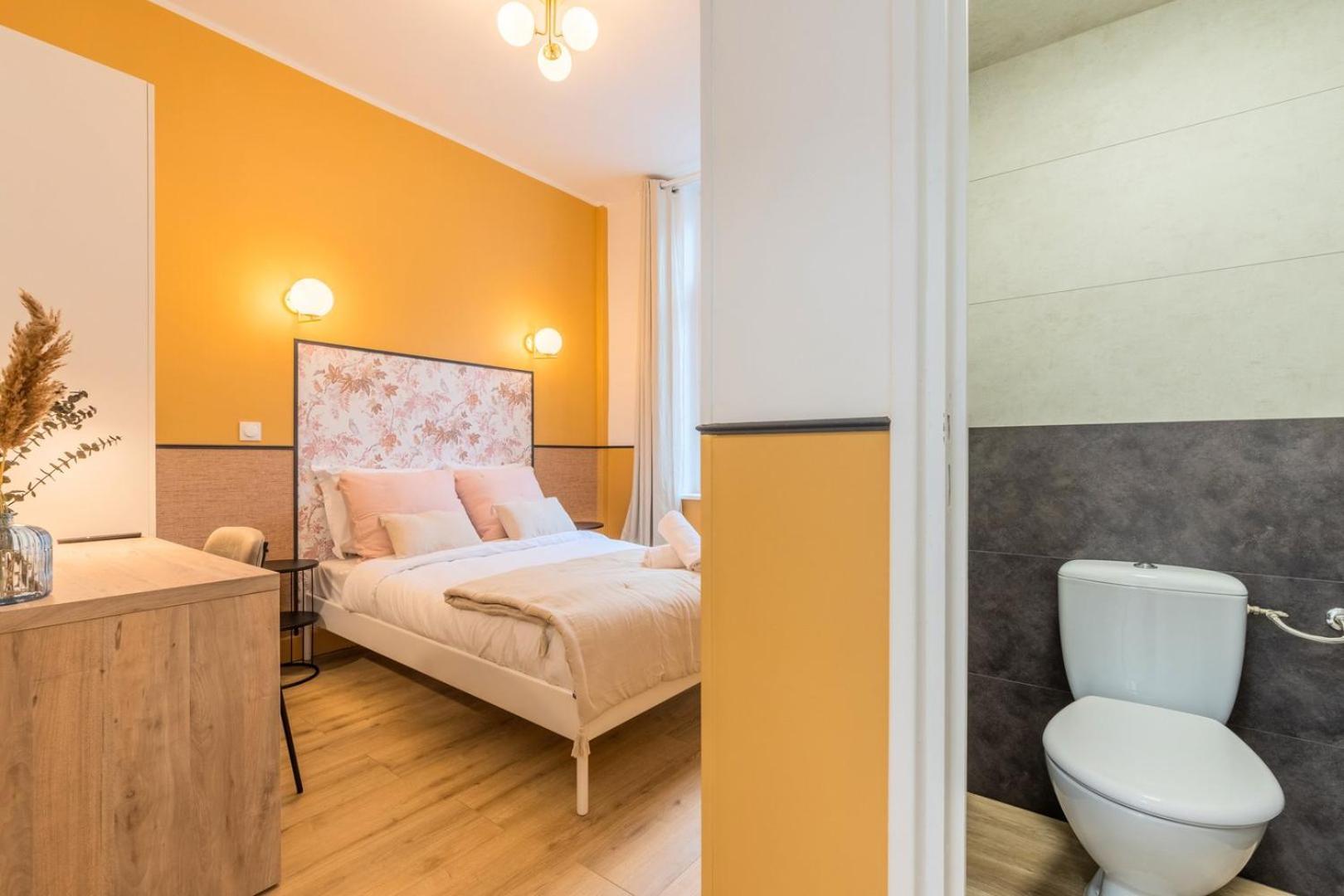 Gasthuis 5-bedroom House In The Centre Of Lille. Rijsel
