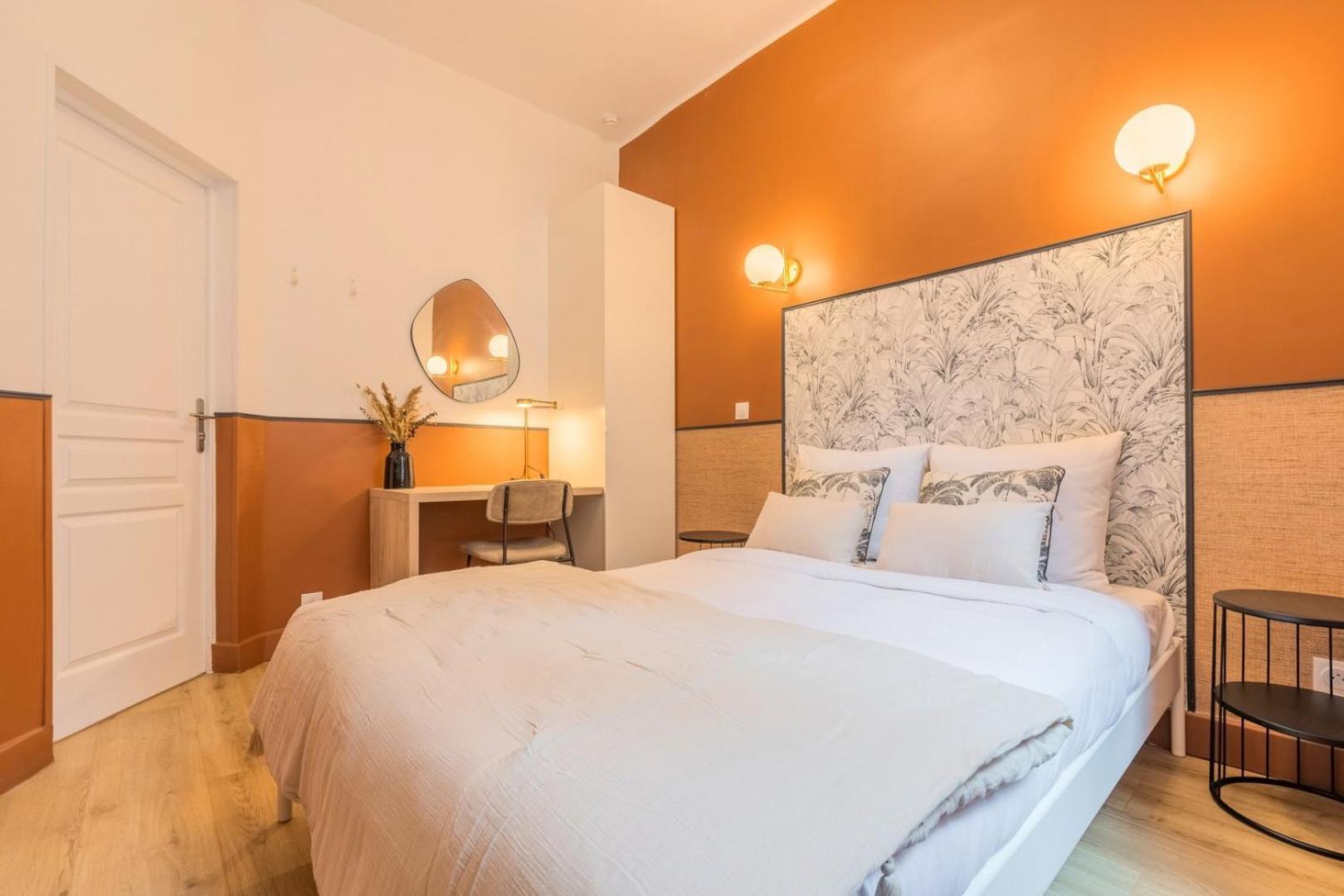 Gasthuis 5-bedroom House In The Centre Of Lille.