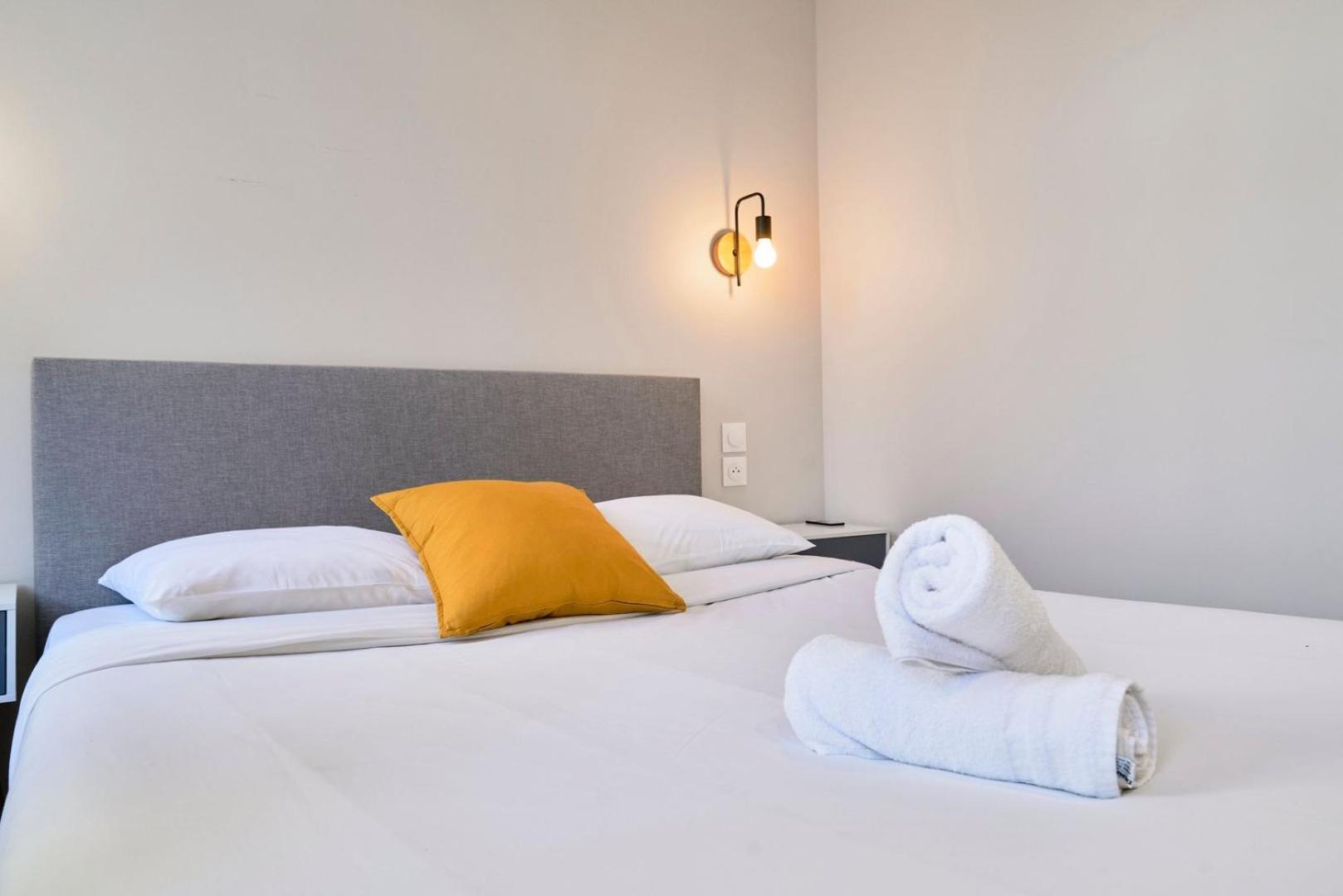 Apartment With Parking In The Heart Of Old *