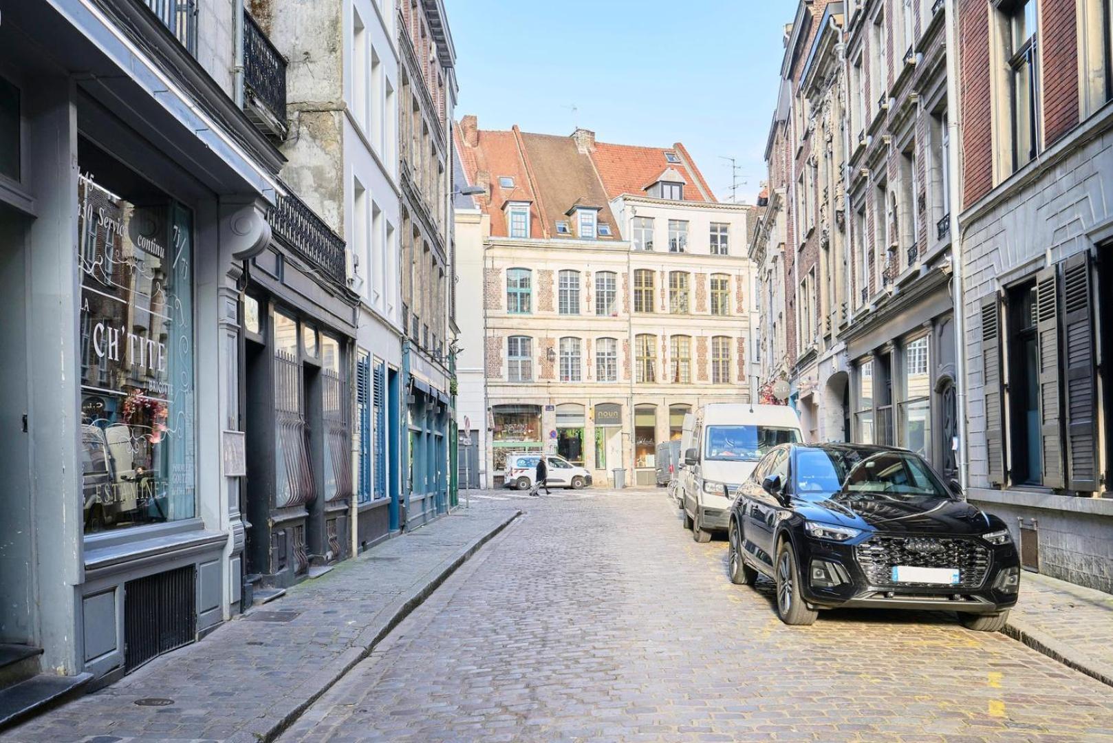 With Parking In The Heart Of Old *