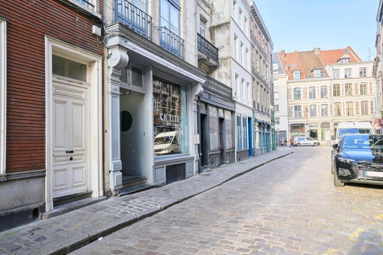 With Parking In The Heart Of Old Apartment Lille
