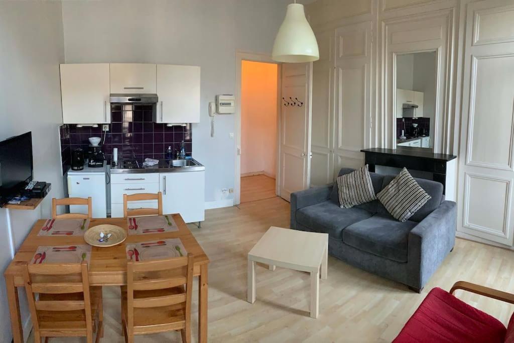 Apartment Vieux Porte De Gand Bienvenue Chez Nestyou, Lille