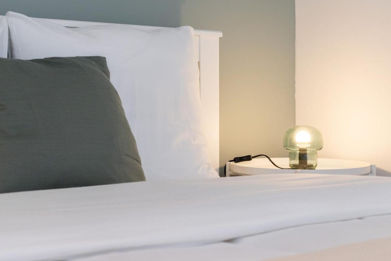 Apartment Center - 4 Bedroom Duplex Apartment! Lille