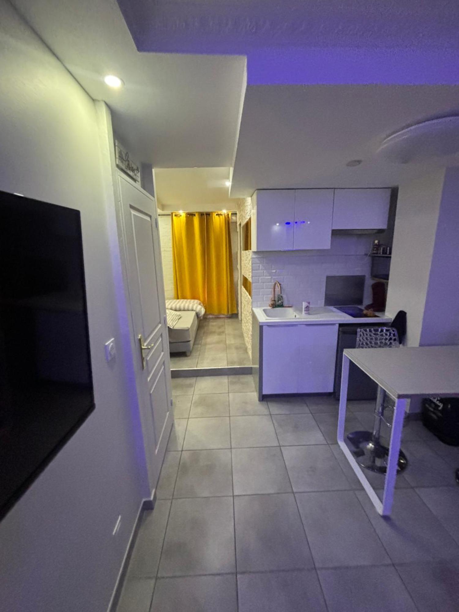 Apartment Just Cozy Lille