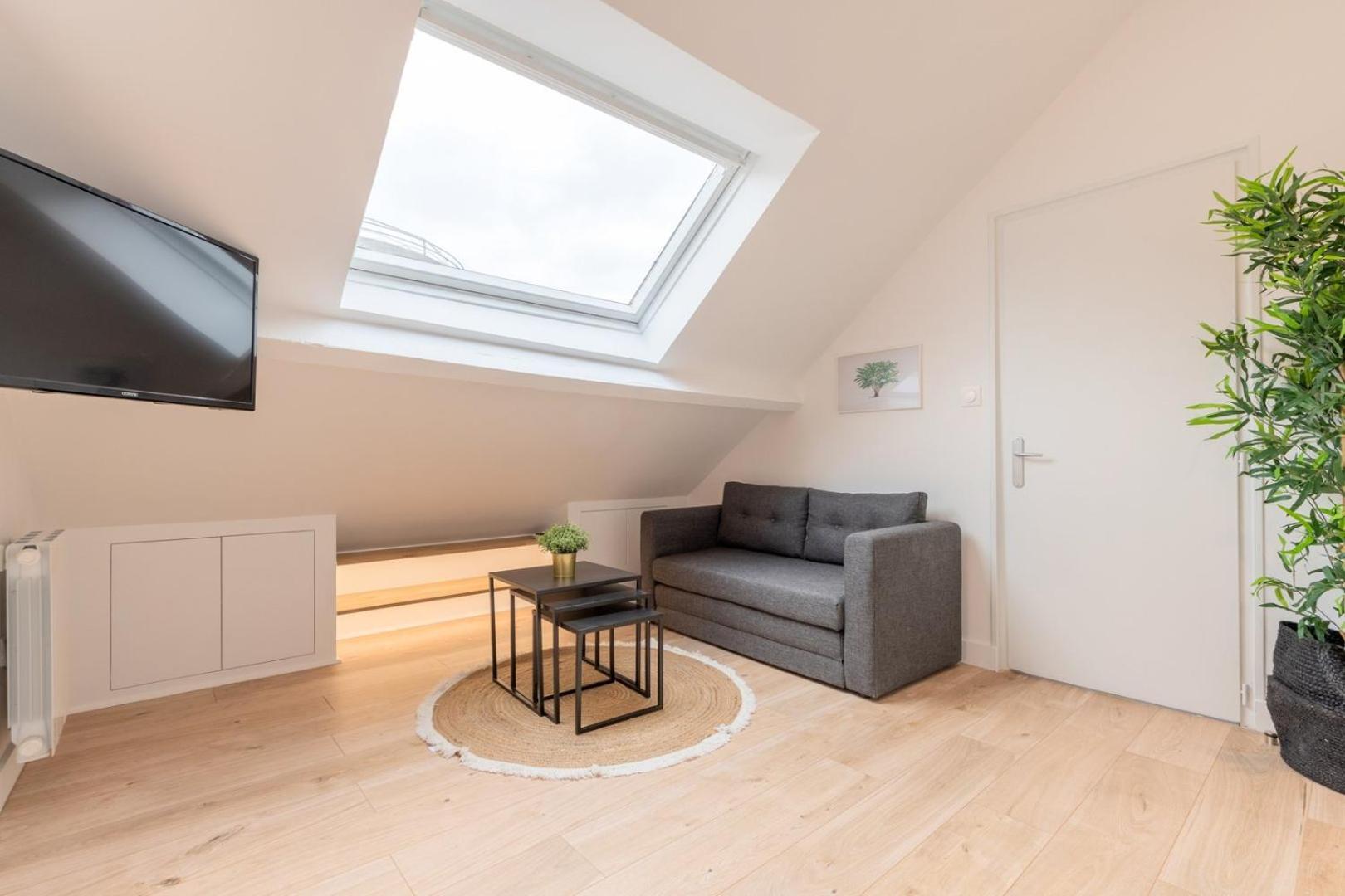 Centre - Bel Sous Les Combles ! Apartment