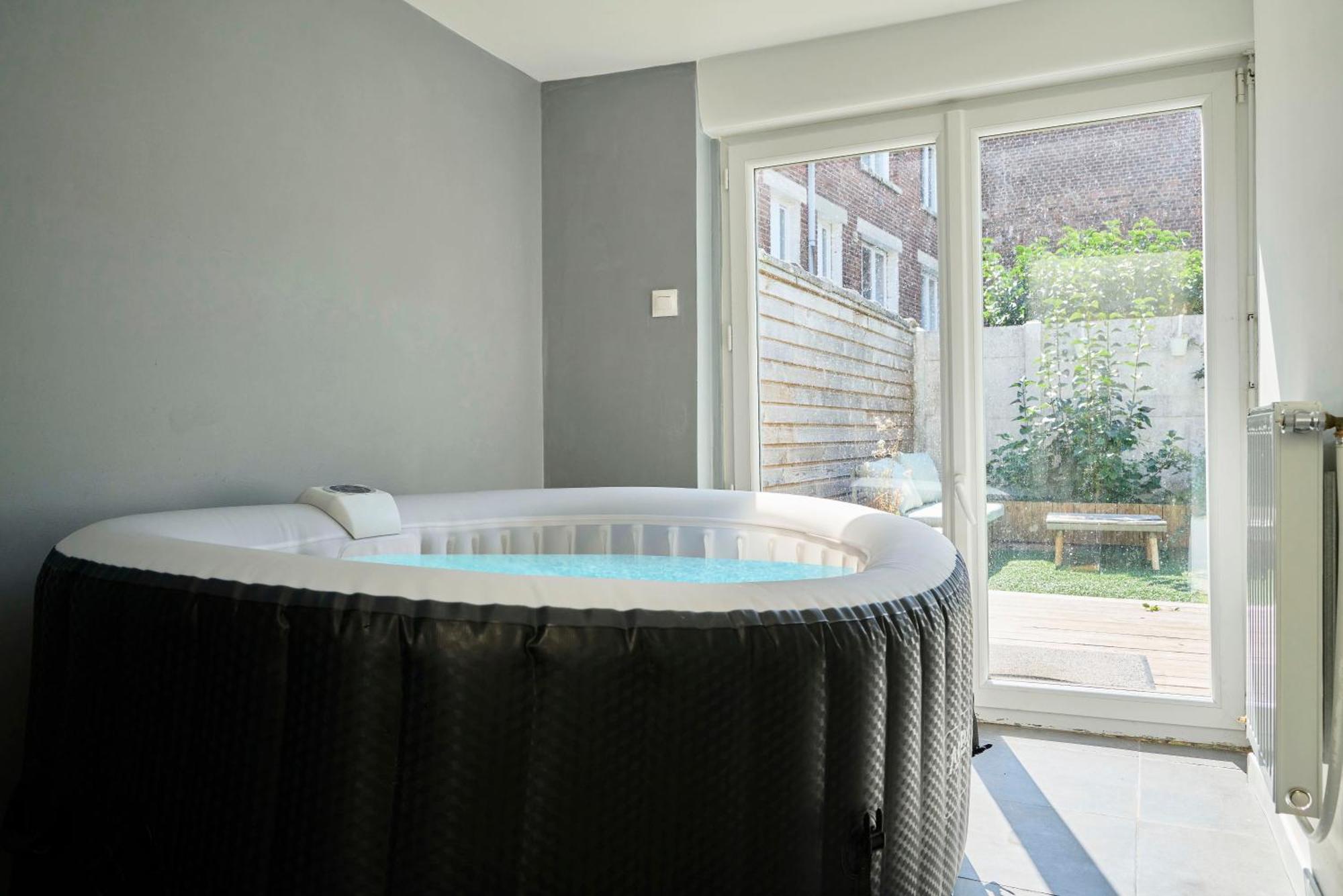 Moderne - Jacuzzi - Jardin Lille