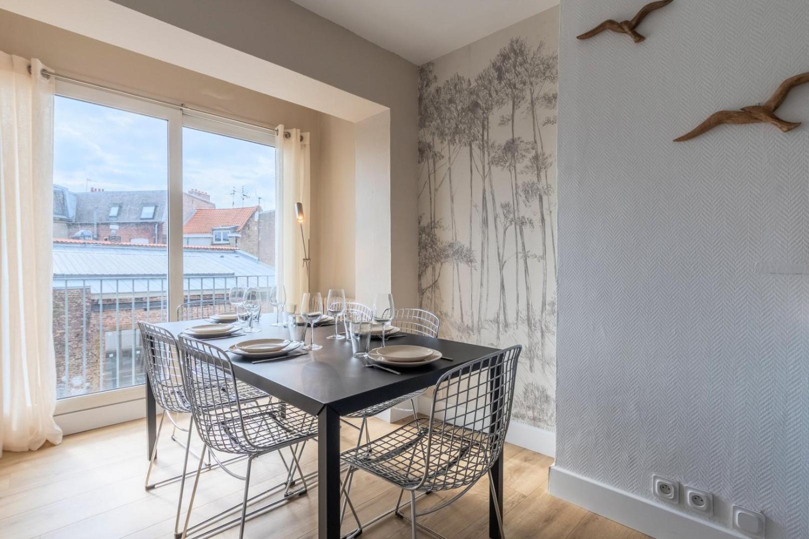 Renovated 3-bedroom Flat On The Grand Place Lille