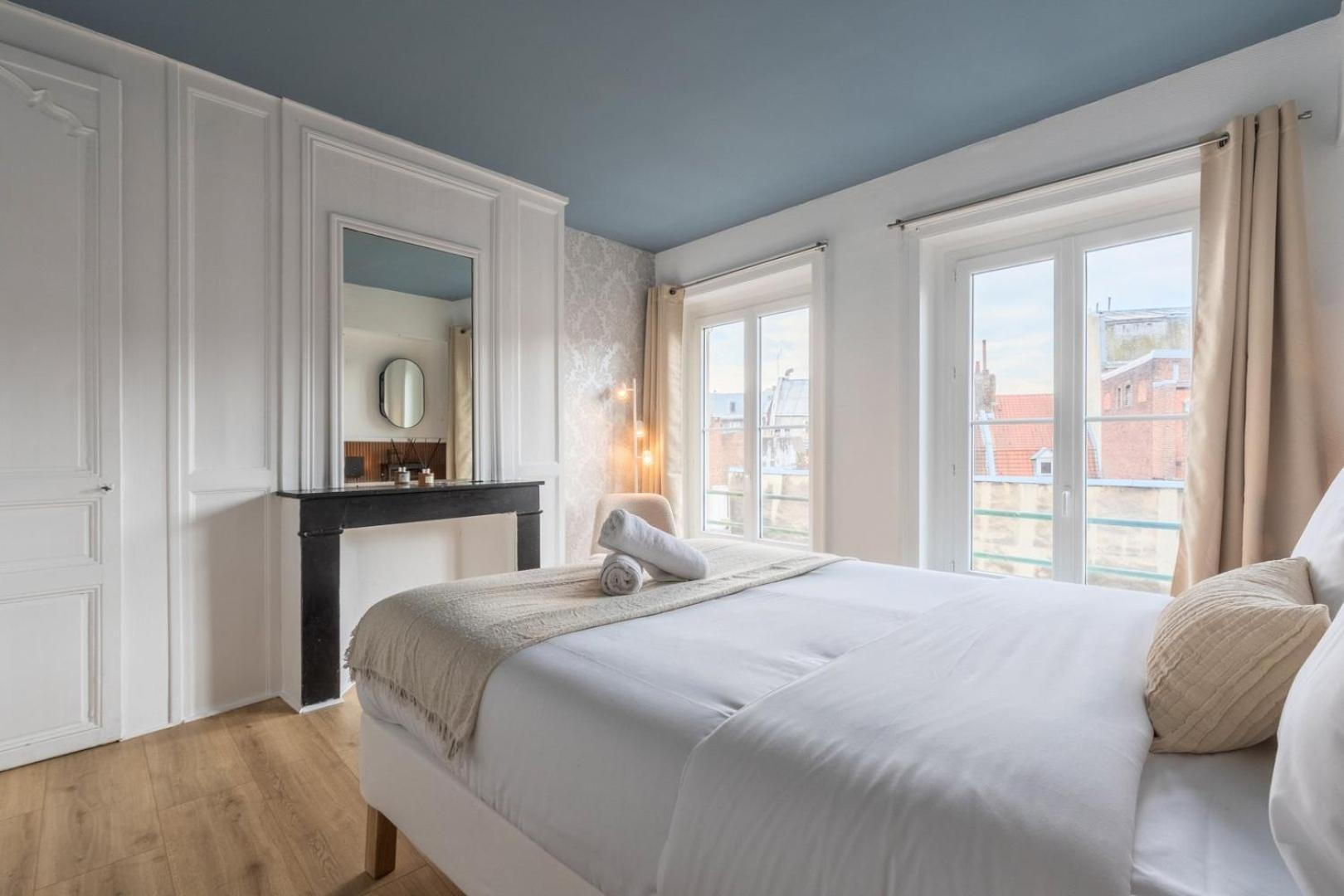 Renovated 3-bedroom Flat On The Grand Place
