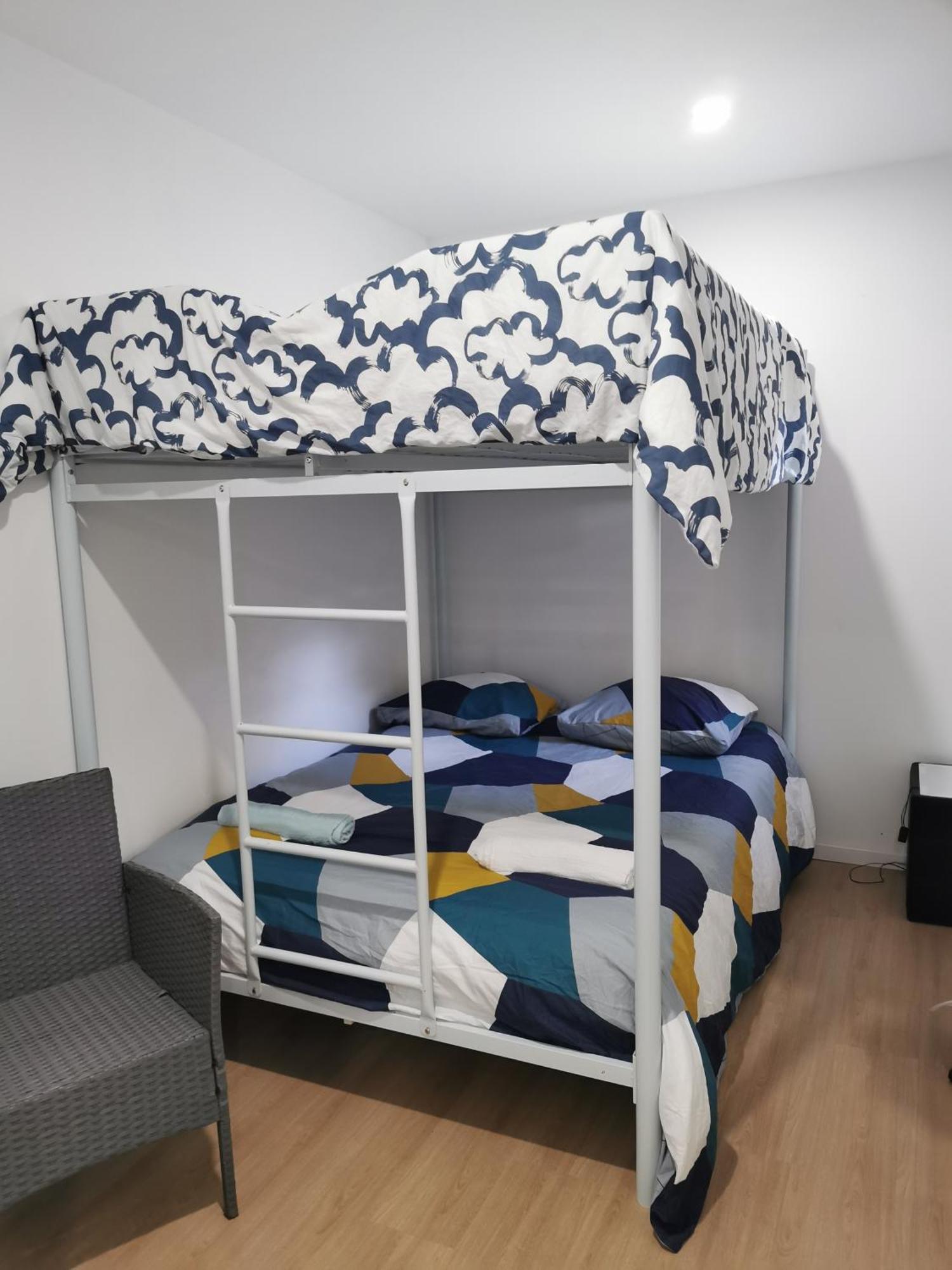 Locatif Gare Europe Souvenir Bed & Breakfast
