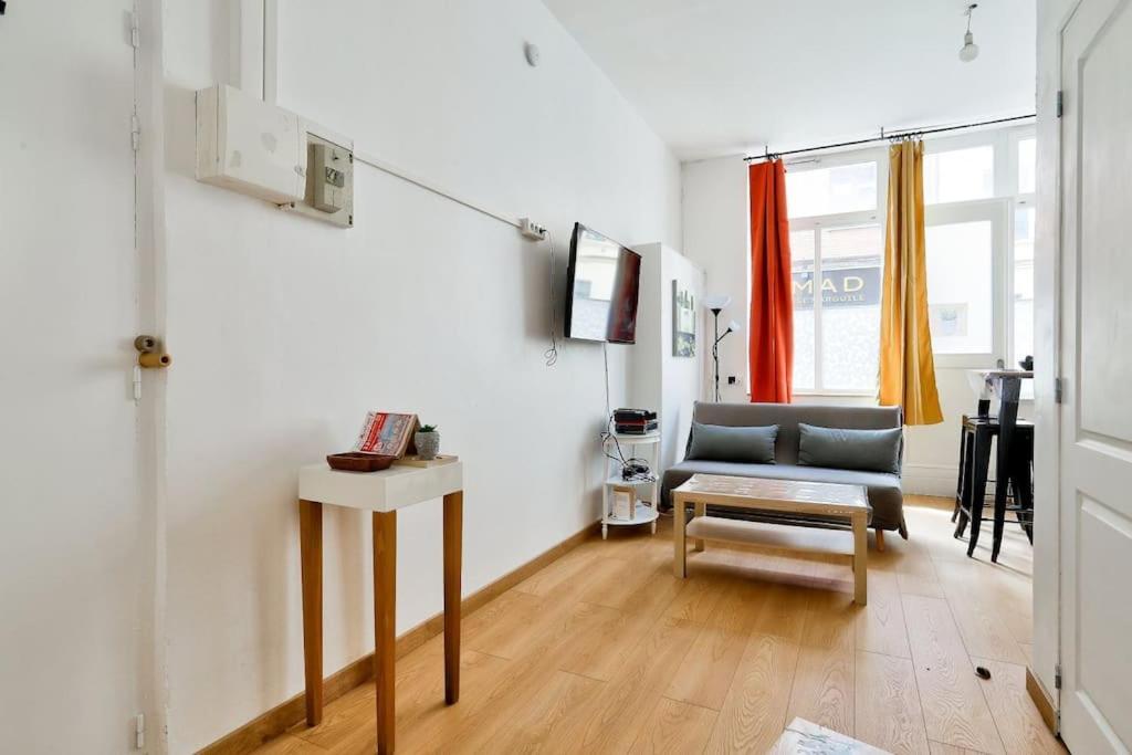 Modern 1br Flat In The Heart Of *