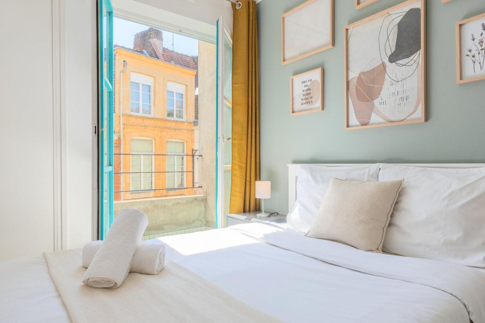 Apartment Bright Flat In The Heart Of Vieux Lille. Lille