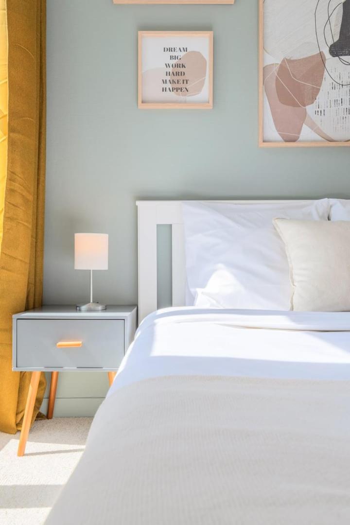 Bright Flat In The Heart Of Vieux Lille. * Lille