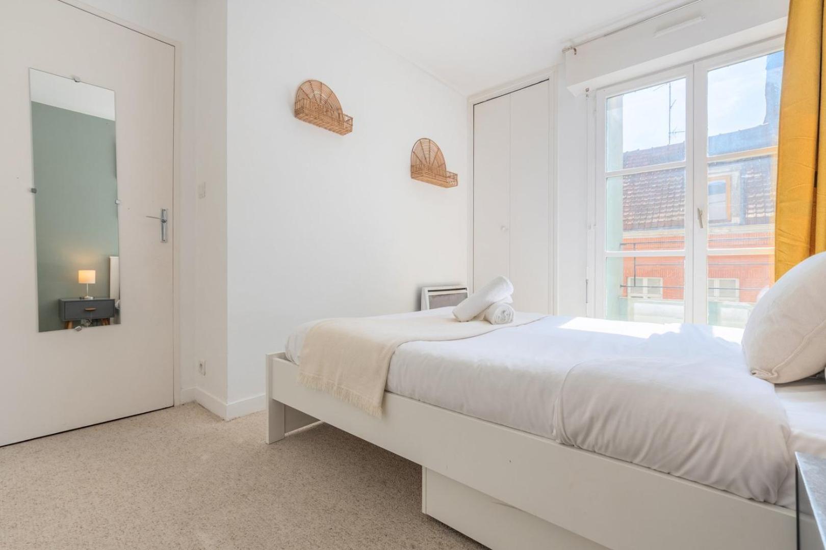 Bright Flat In The Heart Of Vieux Lille. *