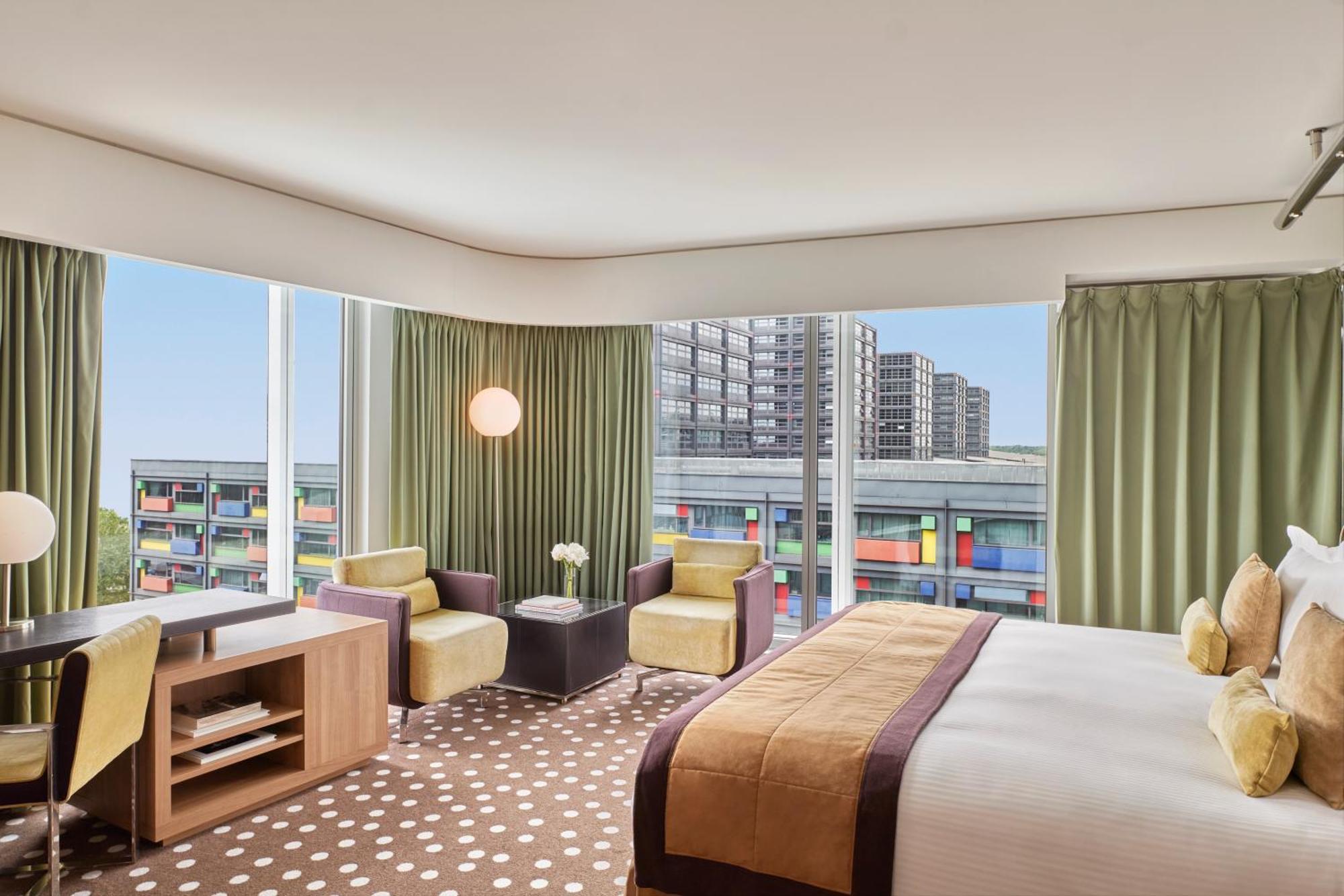 Hotel Barriere 5*