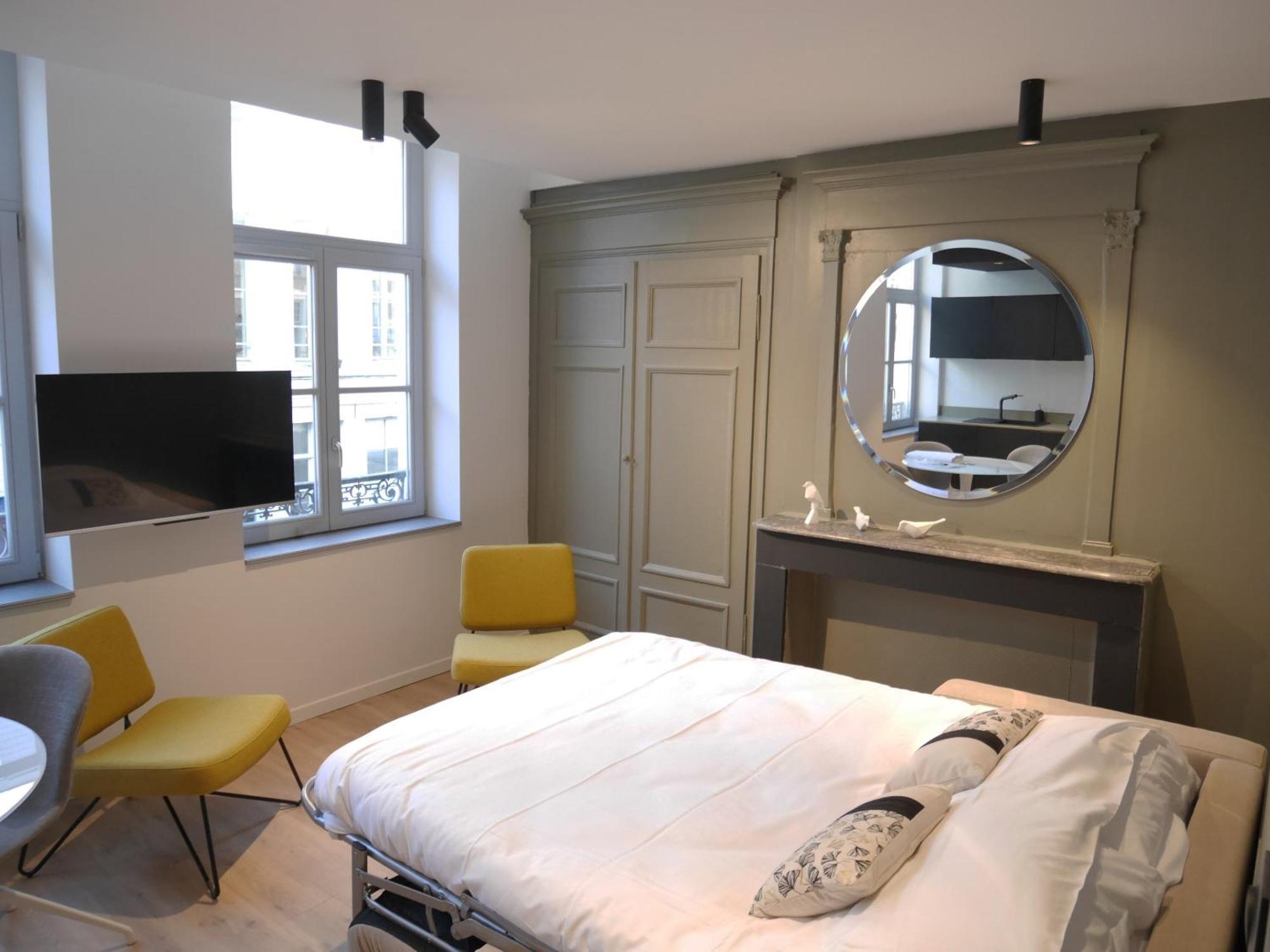 Au Qui Dort - Archives 3 Apartment