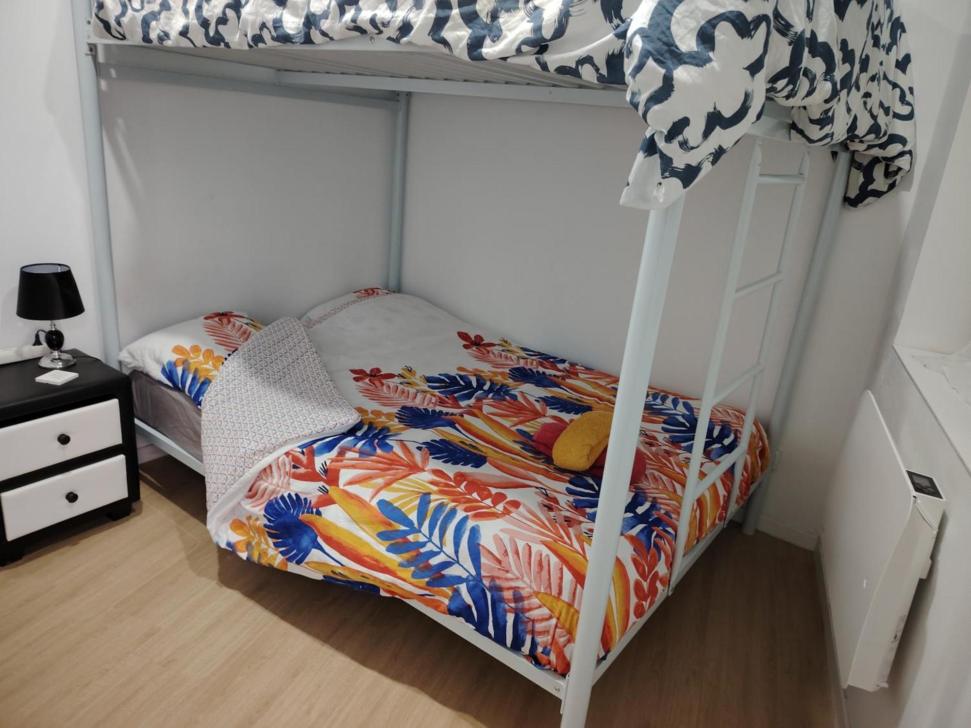 Locatif Gare Europe Souvenir Bed & Breakfast Lille