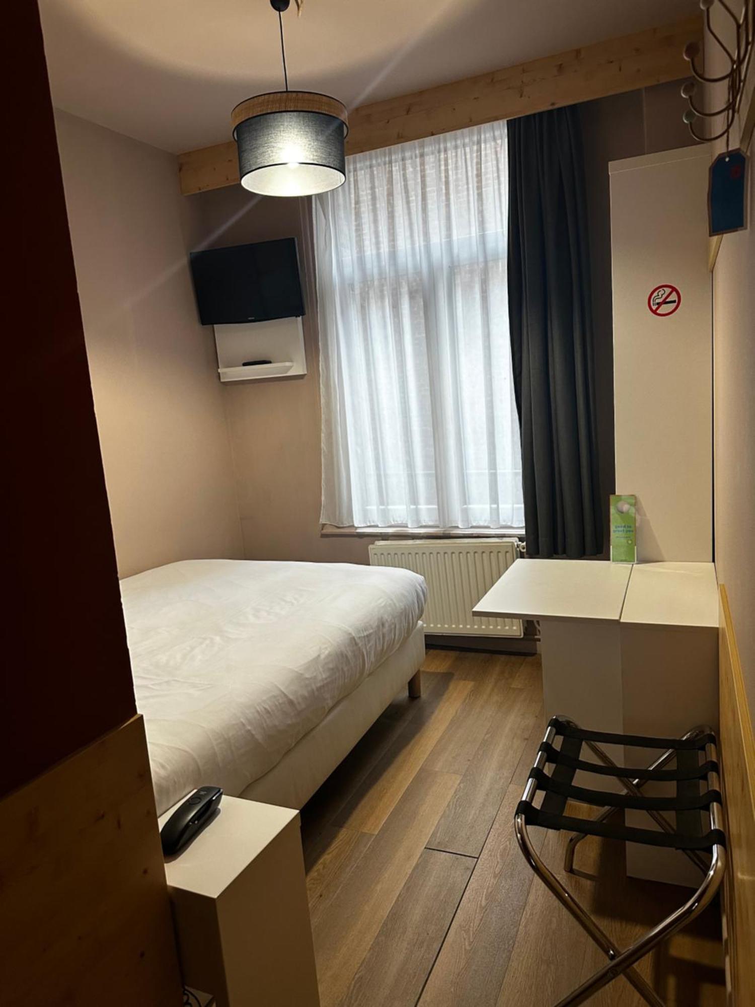 Greet Gare Flandres - Groupe Accor Hotel 2*