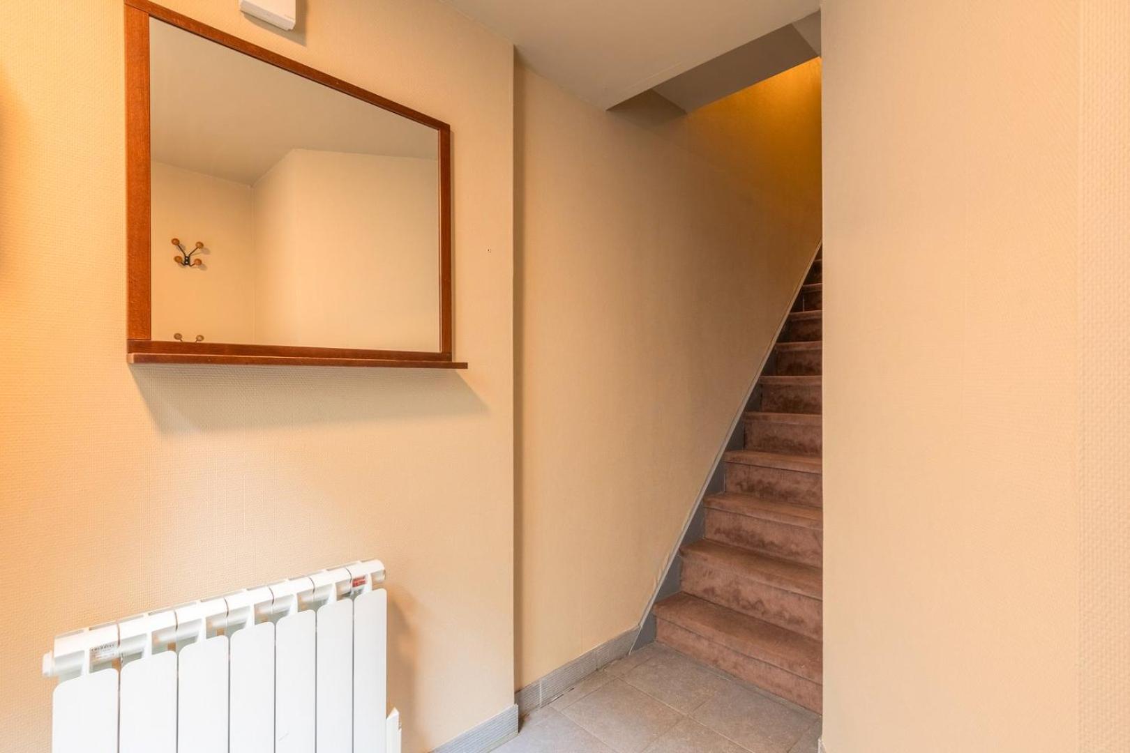 Appartement 2 Proche Vieux Lille, Avec Parking *